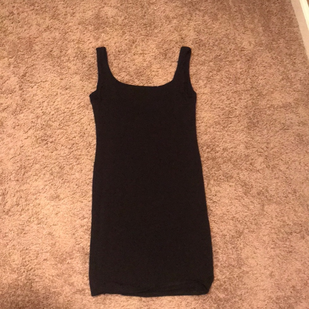 Basic cute black dress